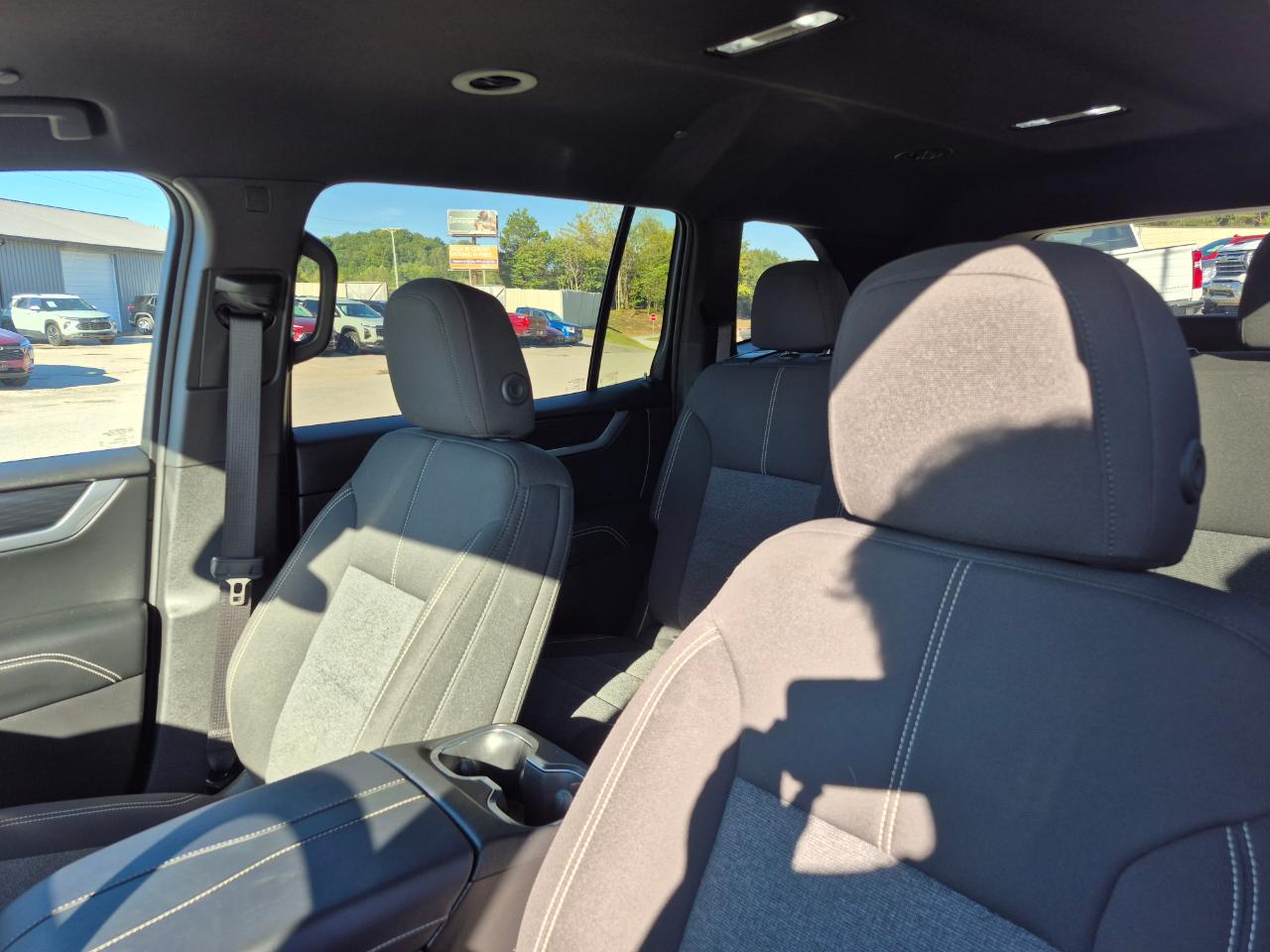 GMC Acadia FWD 4dr Elevation 2025