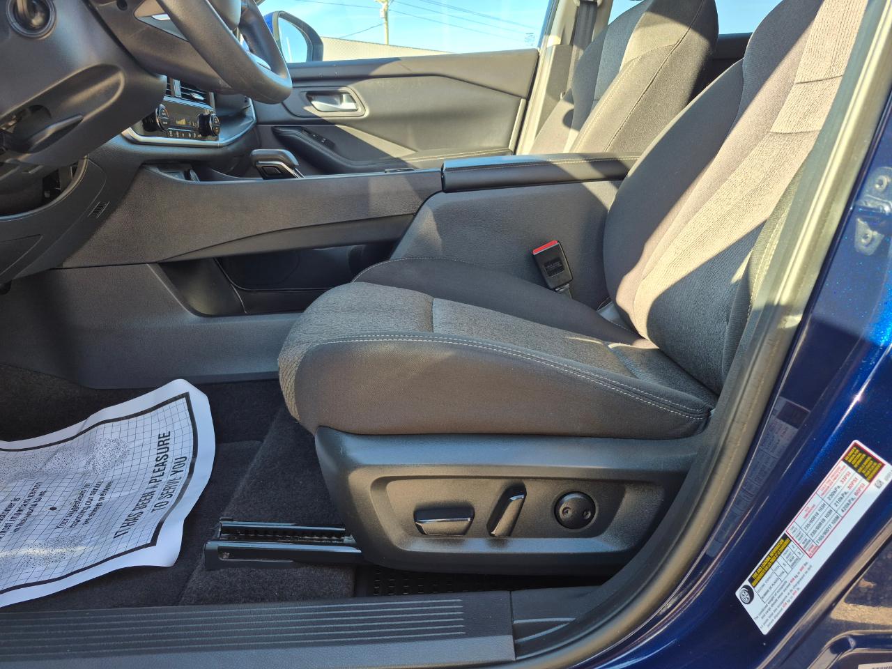 Nissan Rogue AWD SV 2024