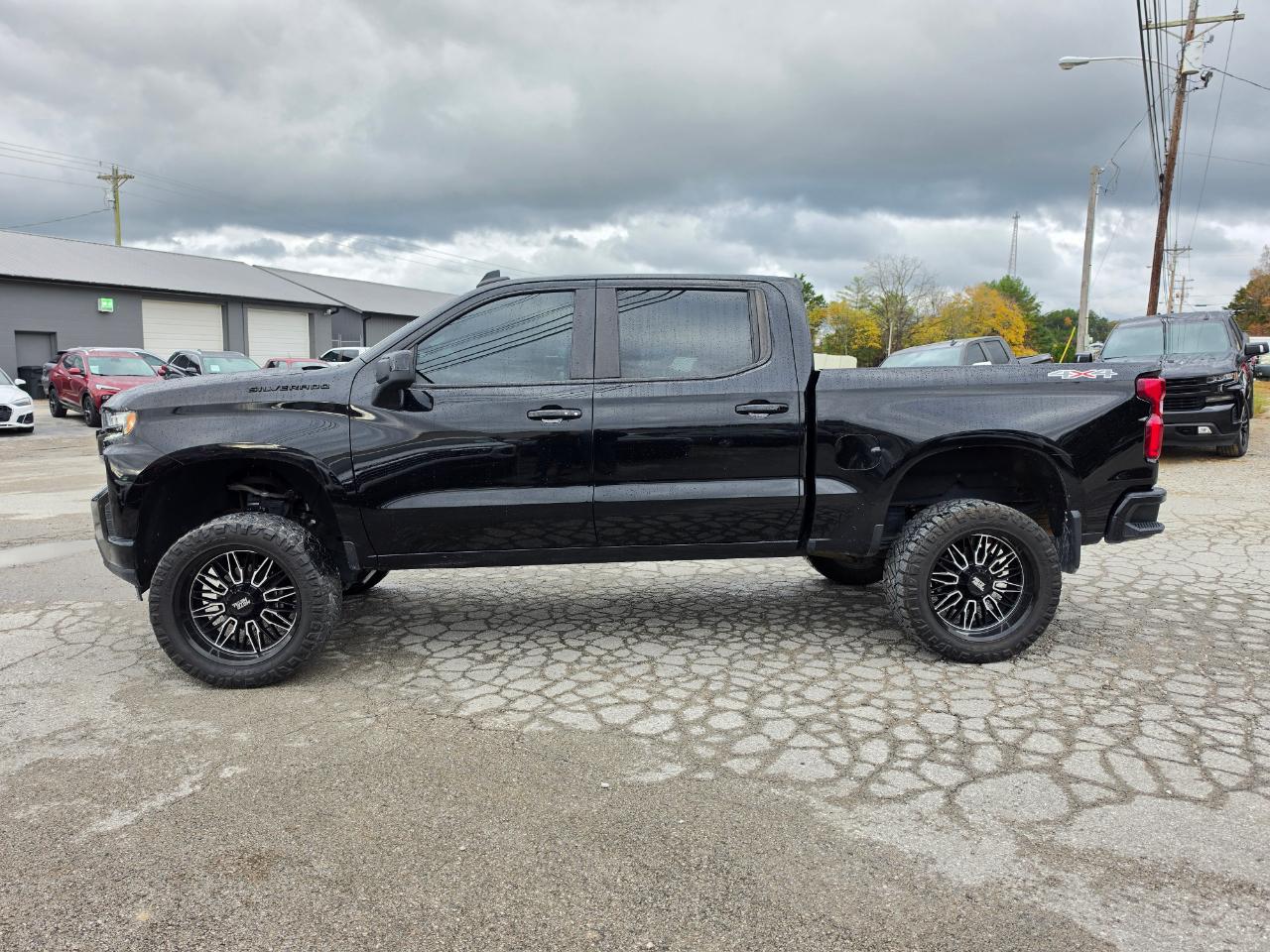 Chevrolet Silverado 1500 4WD Crew Cab 147" RST 2021