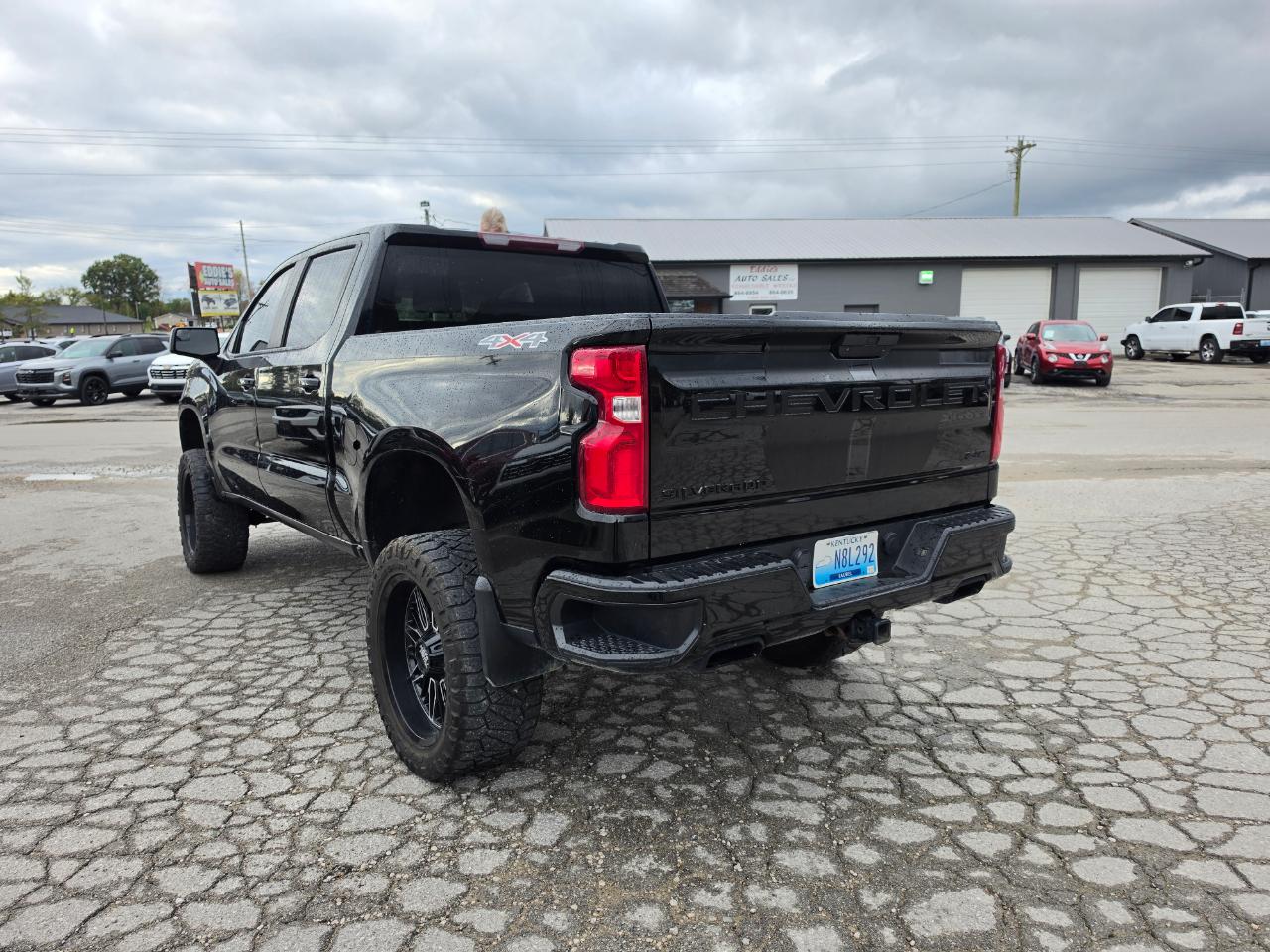 Chevrolet Silverado 1500 4WD Crew Cab 147" RST 2021