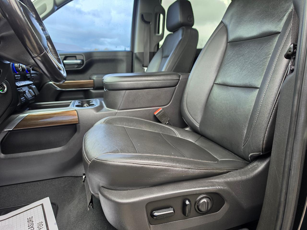 Chevrolet Silverado 1500  2021