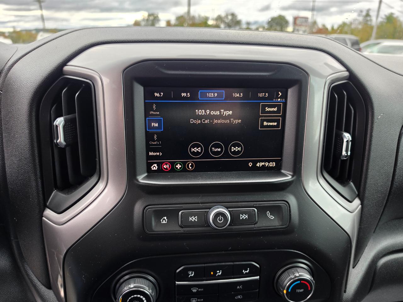 Chevrolet Silverado 2500HD 4WD Crew Cab 159" Custom 2020