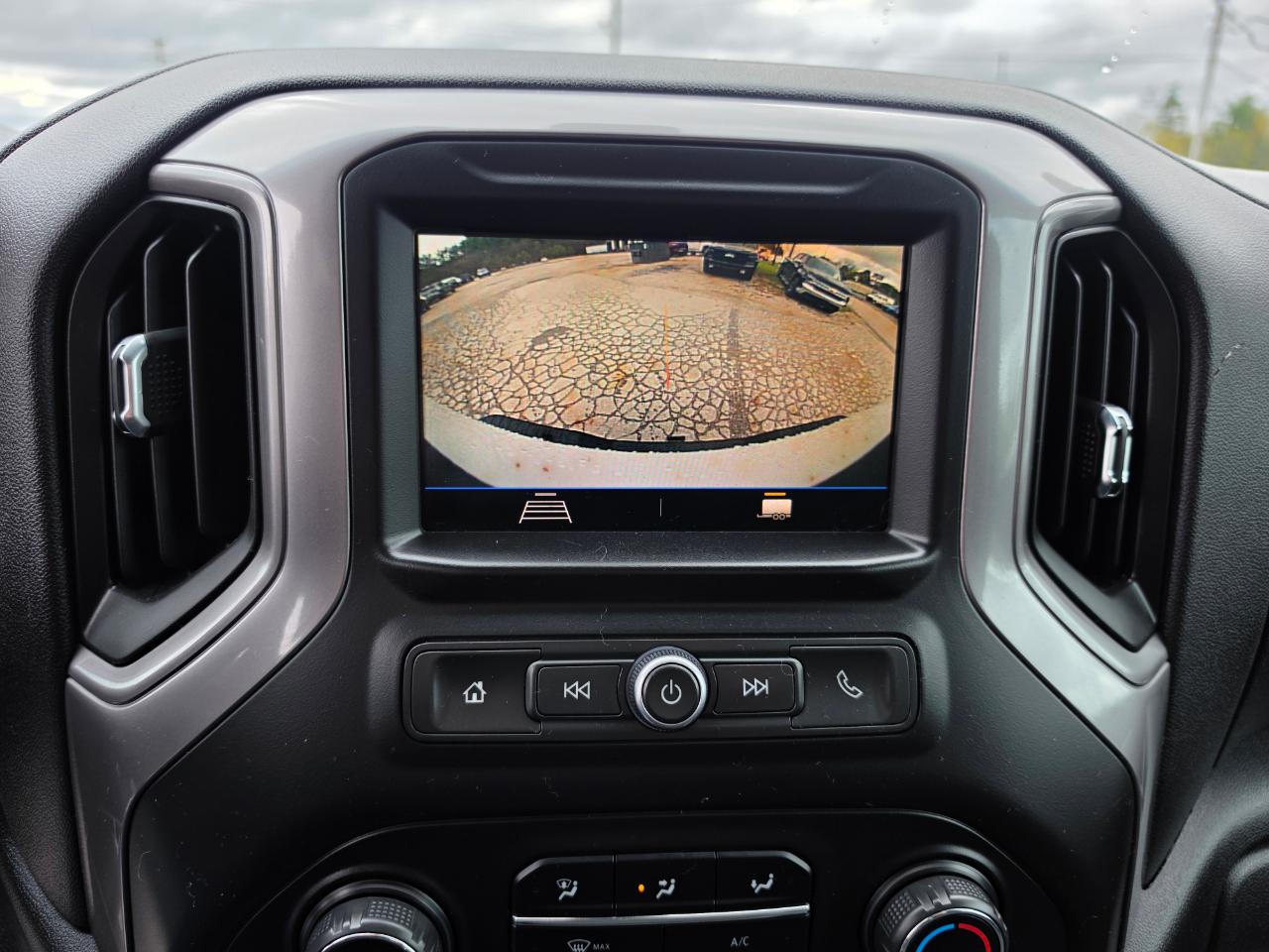 Chevrolet Silverado 2500HD 4WD Crew Cab 159" Custom 2020