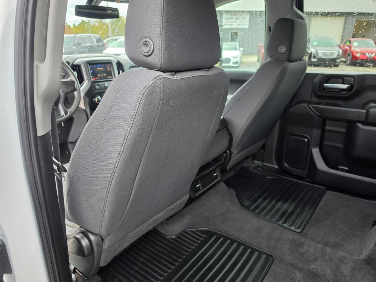 Chevrolet Silverado 2500HD 4WD Crew Cab 159" Custom 2020