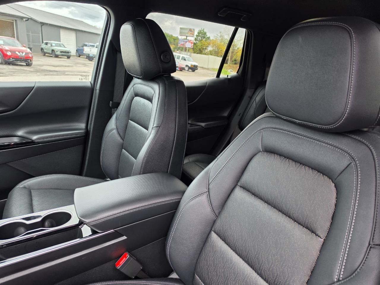 Chevrolet Equinox FWD 4dr LT w/1LT 2025