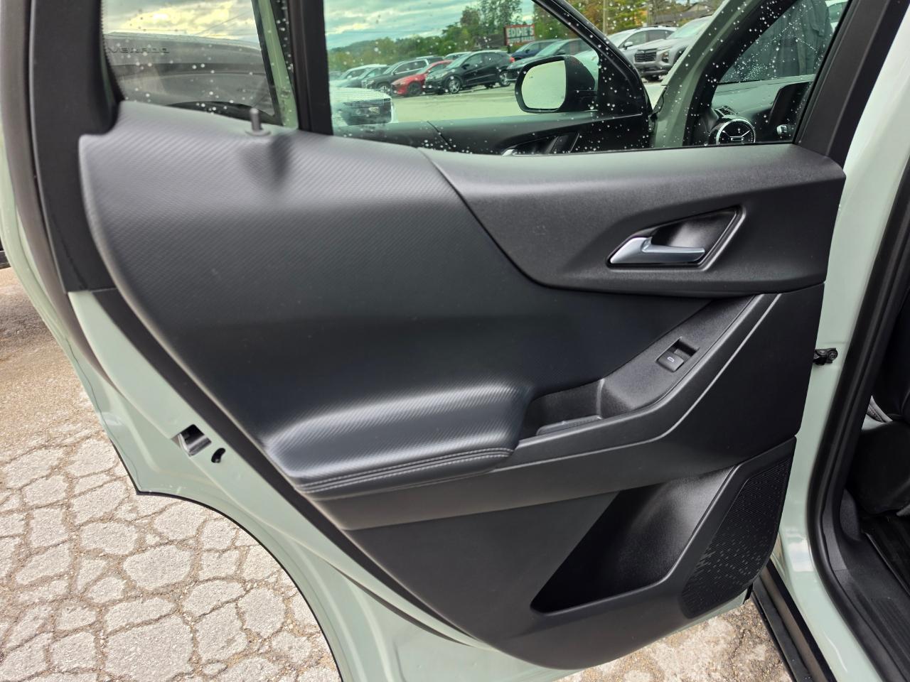 Chevrolet Equinox FWD 4dr LT w/1LT 2025