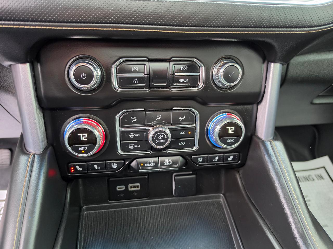 GMC Yukon 4WD 4dr SLT 2024