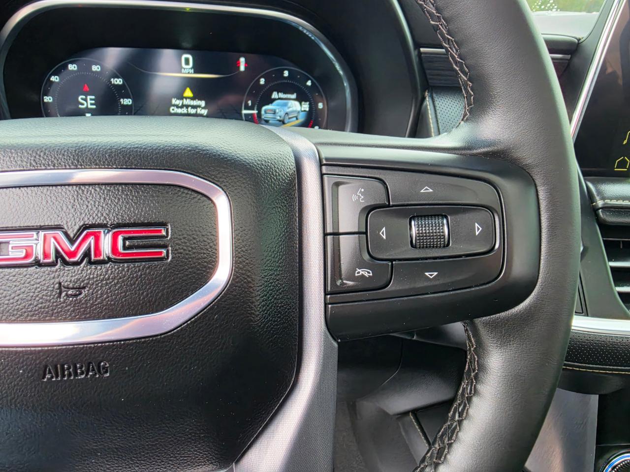GMC Yukon 4WD 4dr SLT 2024