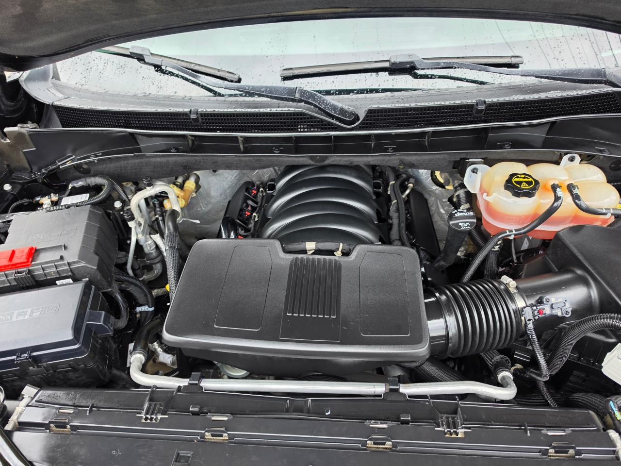 GMC Yukon 4WD 4dr SLT 2024