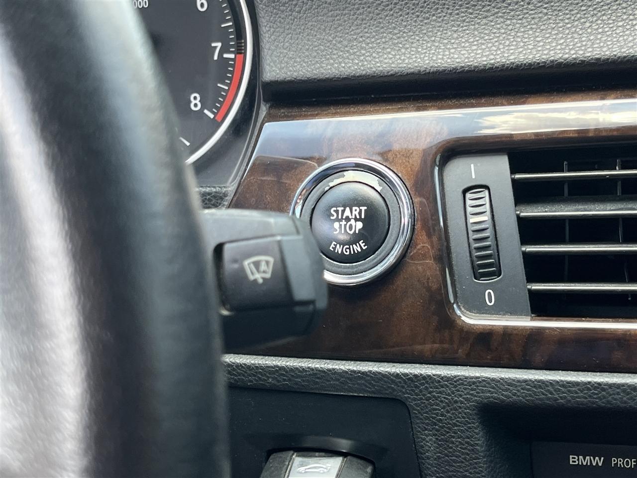 BMW 3 Series  2013