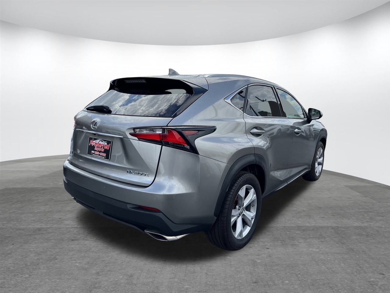Lexus NX  2017