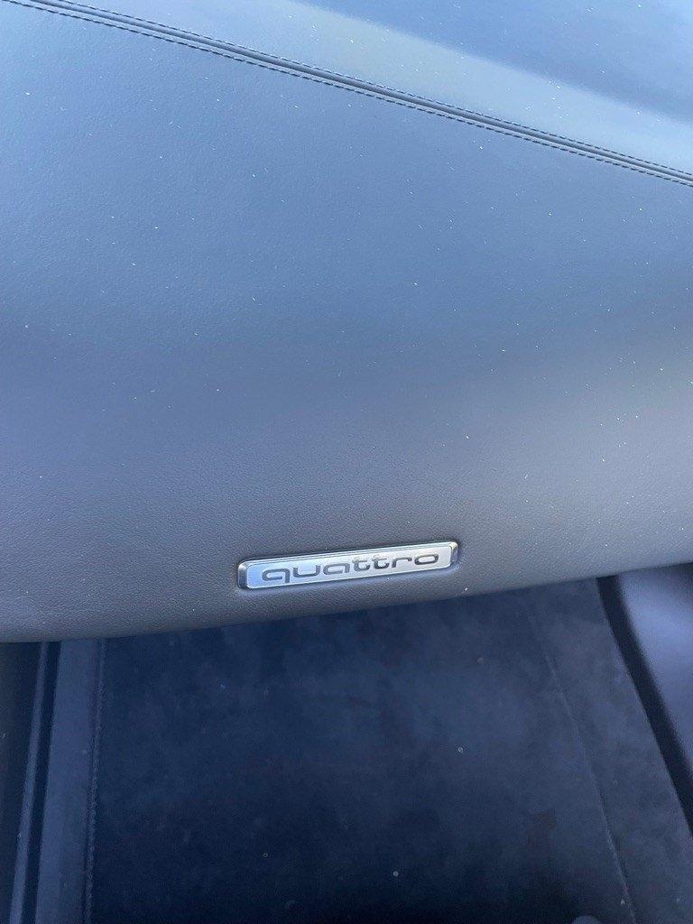 Audi R8 Spyder  2023