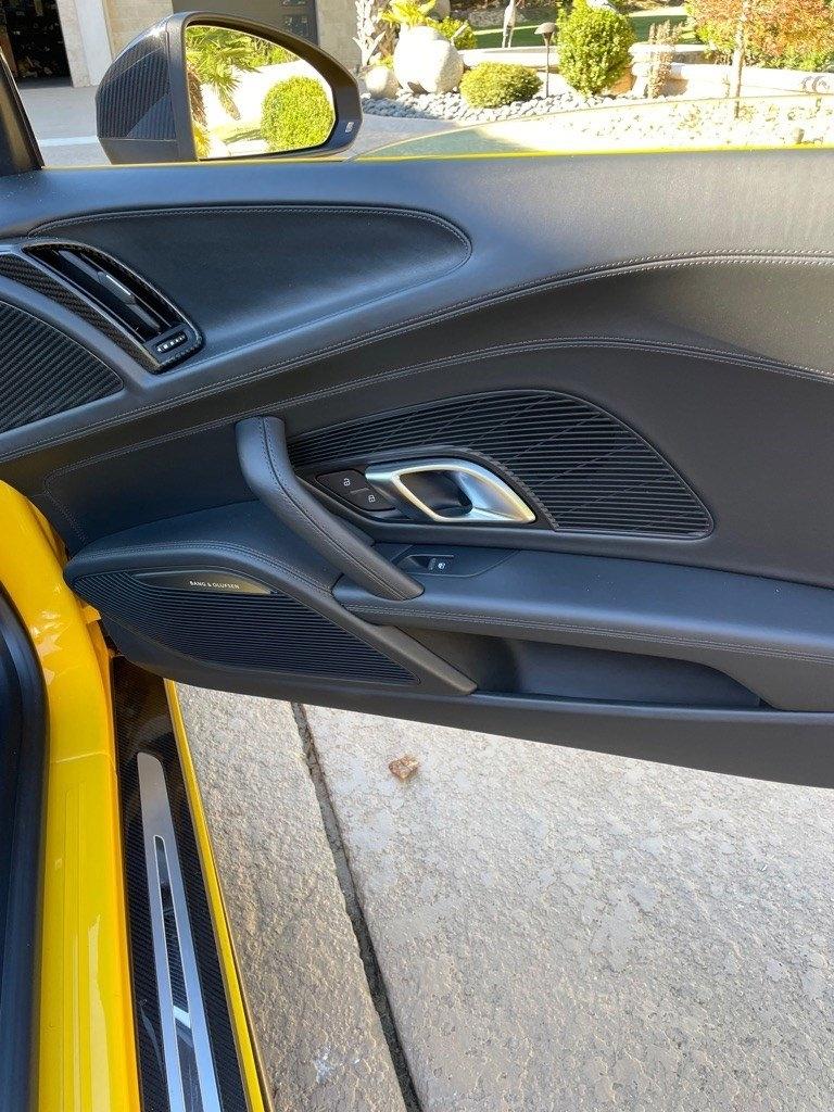 Audi R8 Spyder  2023