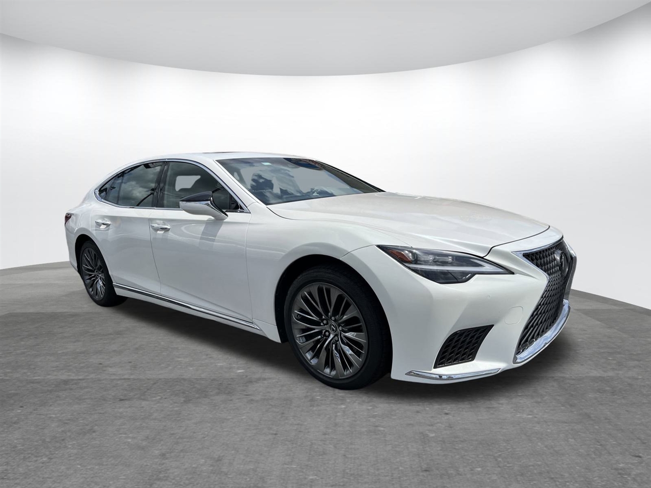 Lexus LS  2022