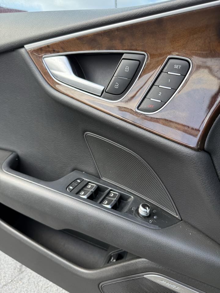 Audi A7  2014