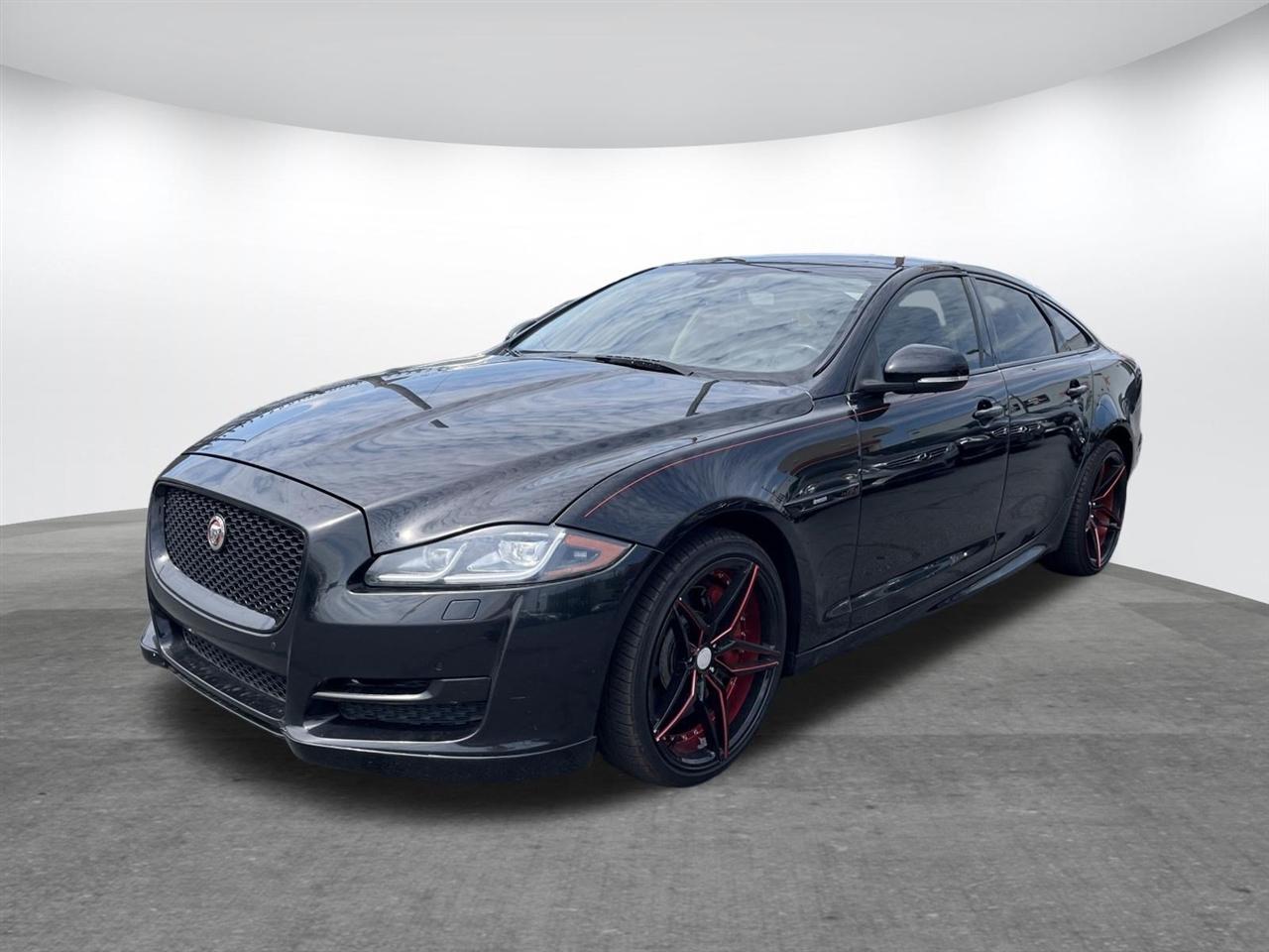 Jaguar XJ  2017