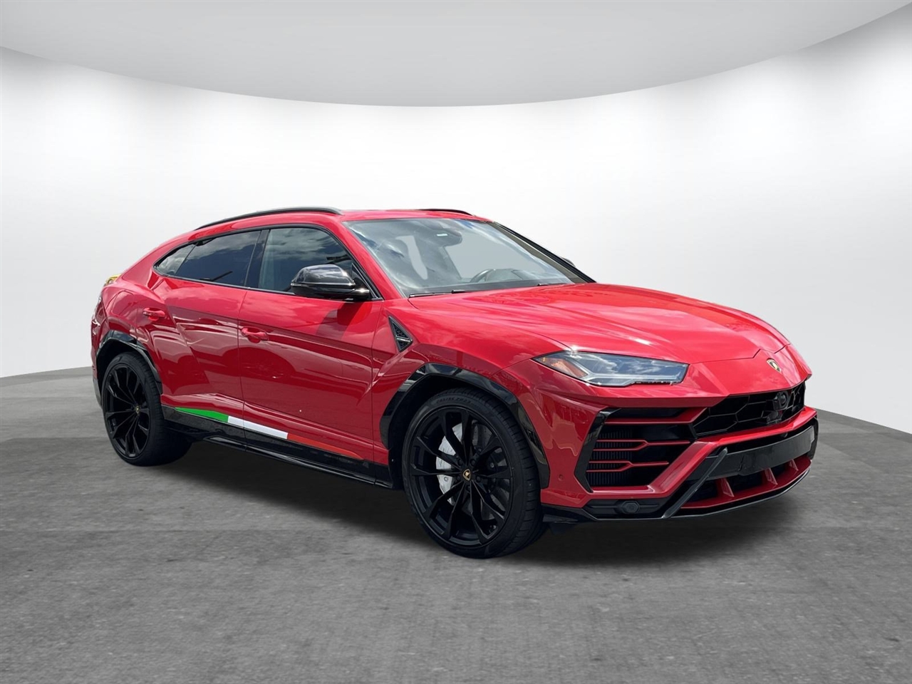 2020 Lamborghini Urus Base's photo