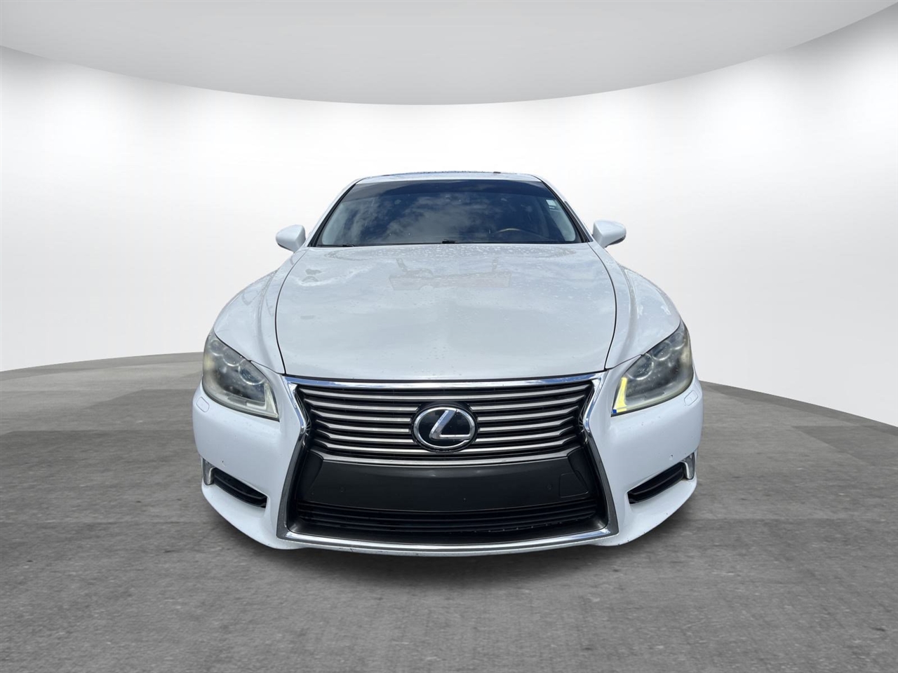 Lexus LS 460  2013