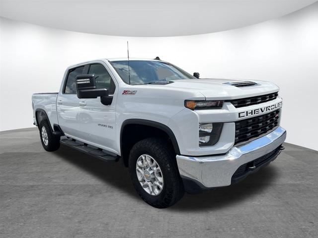 White 2023 Chevrolet Silverado 2500HD LT Crew Cab 4WD Pickup Truck Four-Wheel Drive Automatic