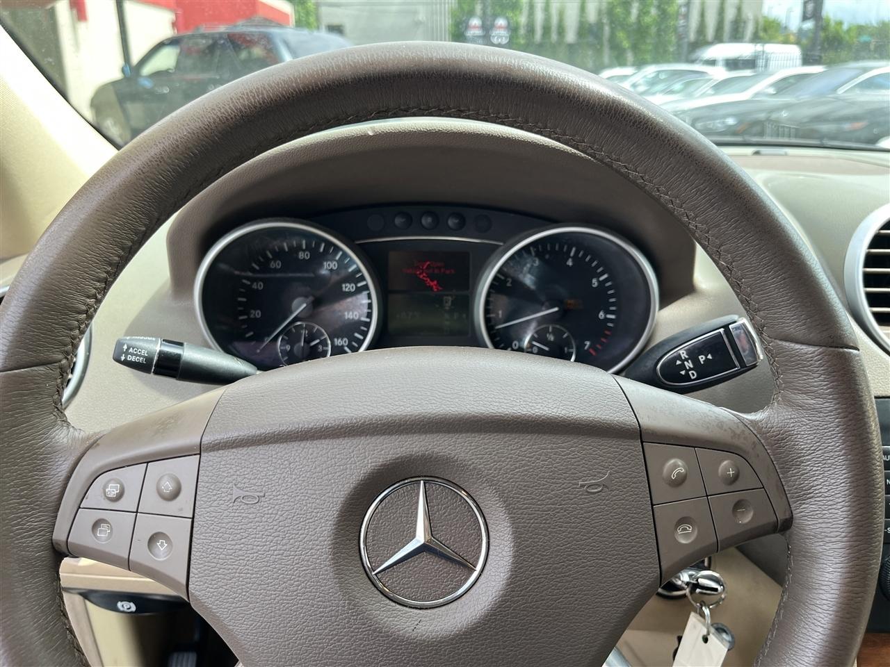 Mercedes-Benz M-Class  2007