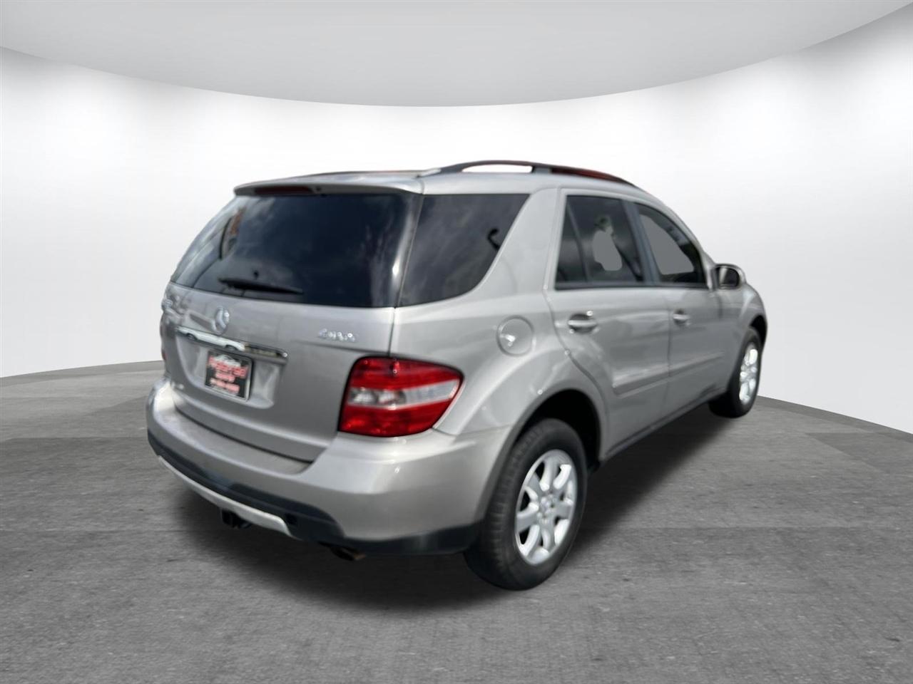 Mercedes-Benz M-Class  2007