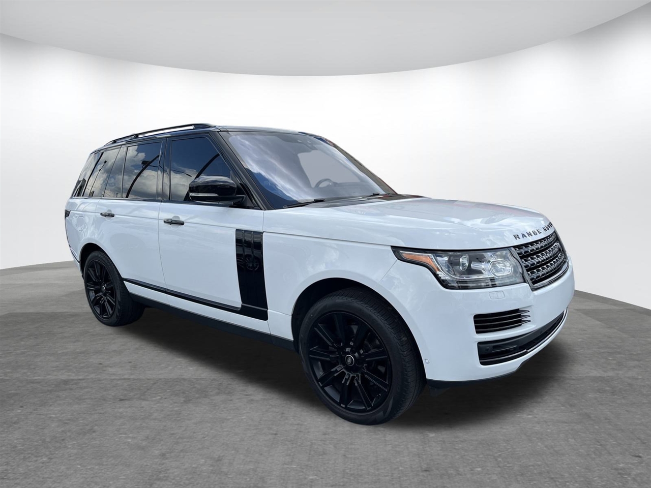 2017 Land Rover Range Rover HSE's photo
