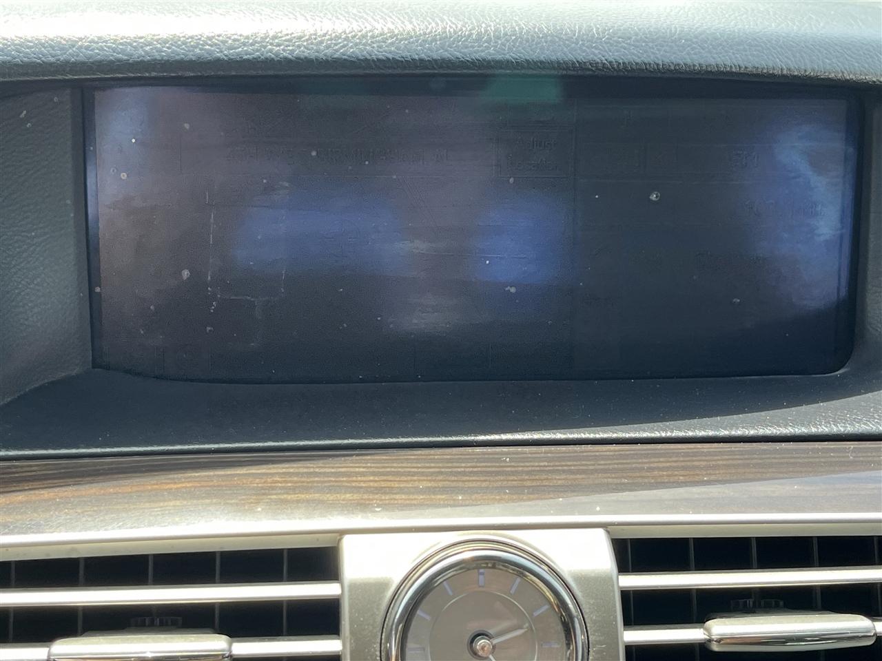 Lexus LS 460  2015