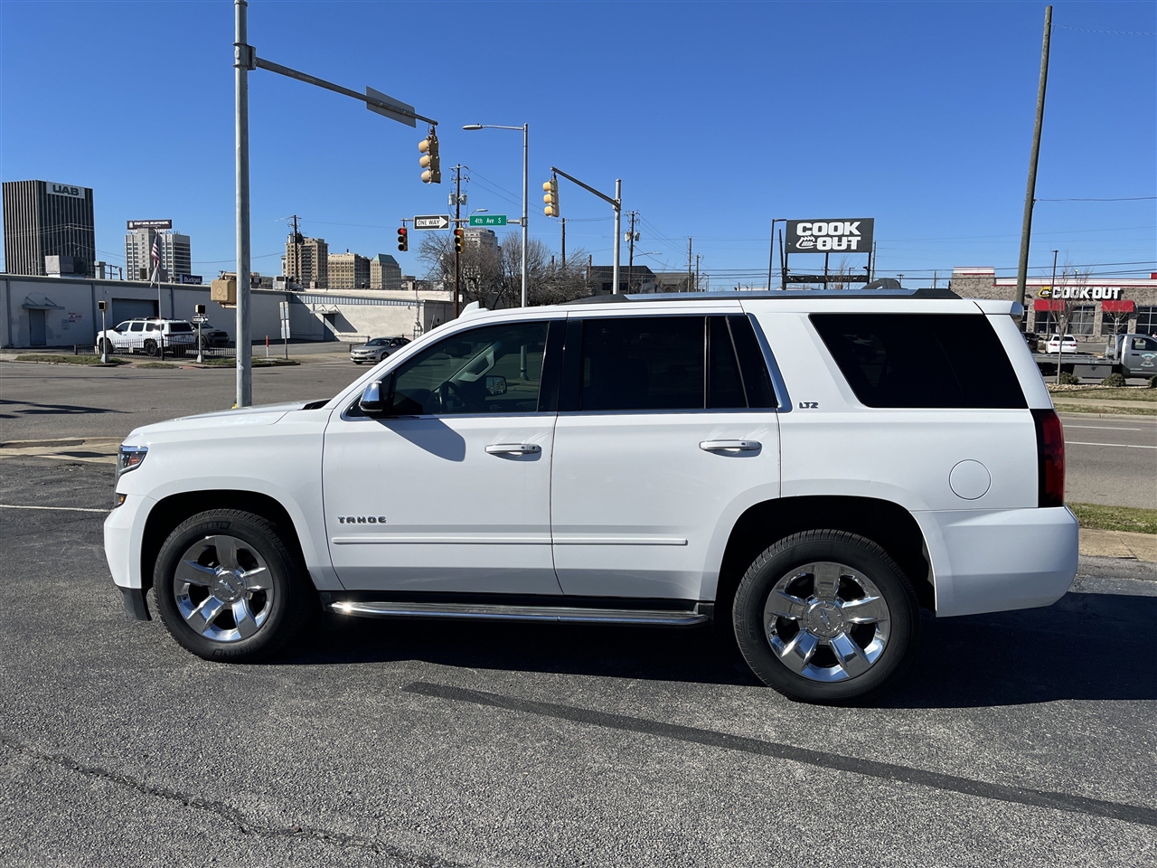 Chevrolet Tahoe  2015