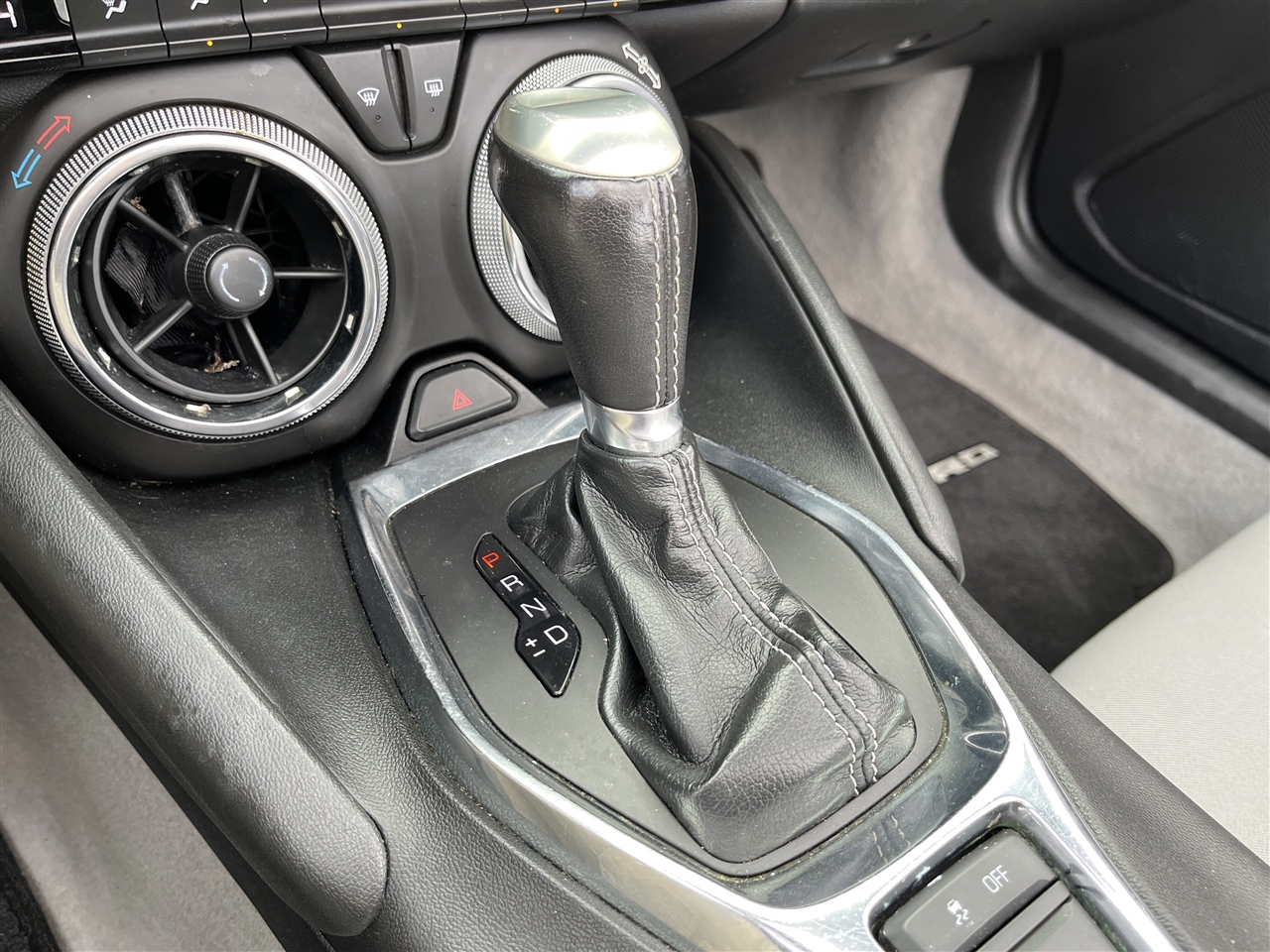 Chevrolet Camaro  2020 Chevrolet Camaro  2020