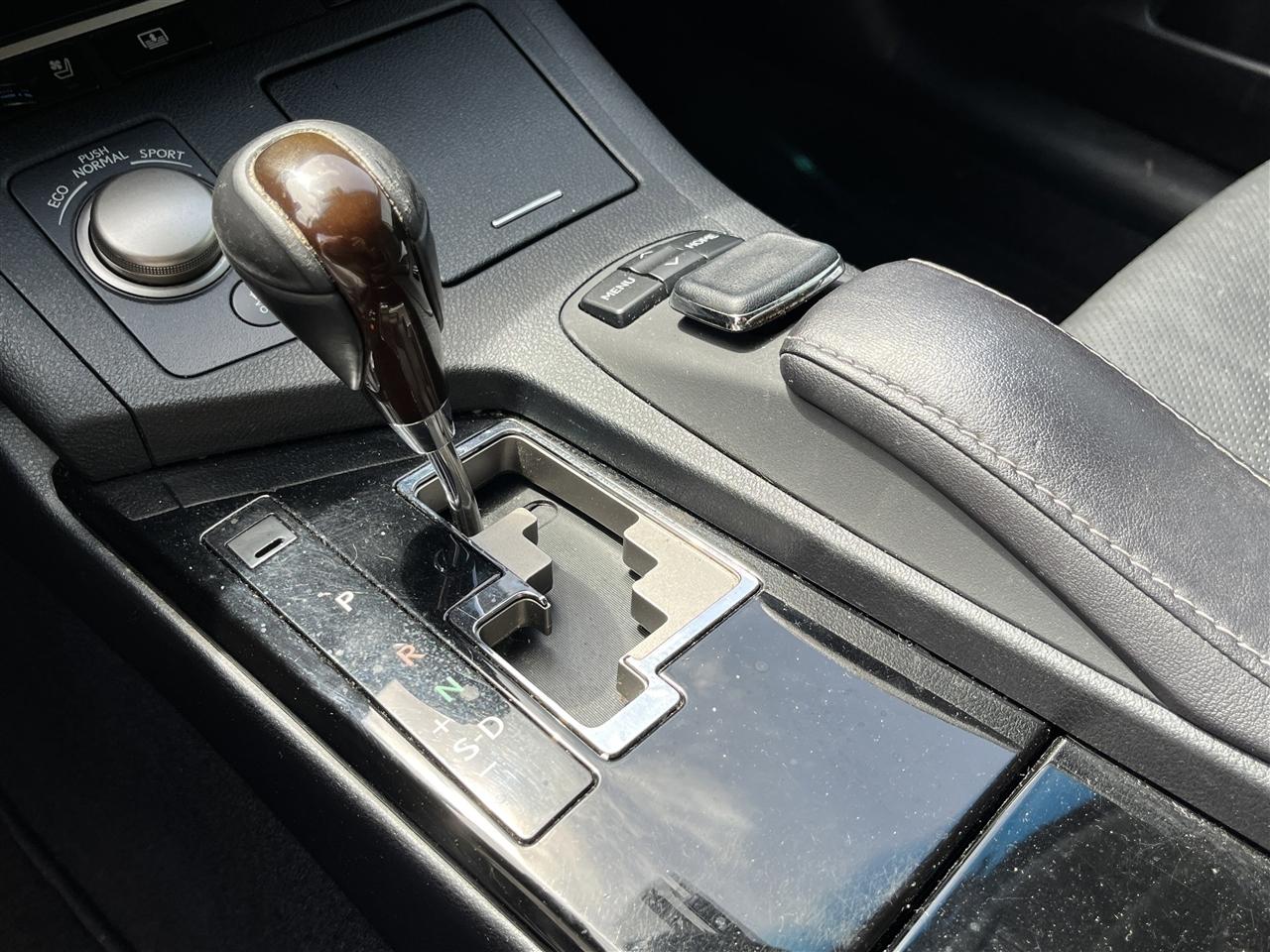 Lexus ES 350  2015