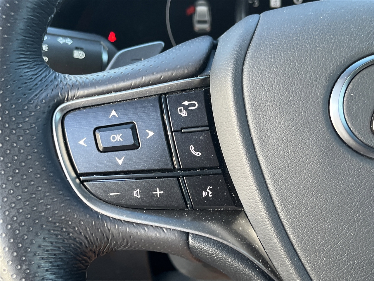 Lexus ES  2024 Lexus ES  2024