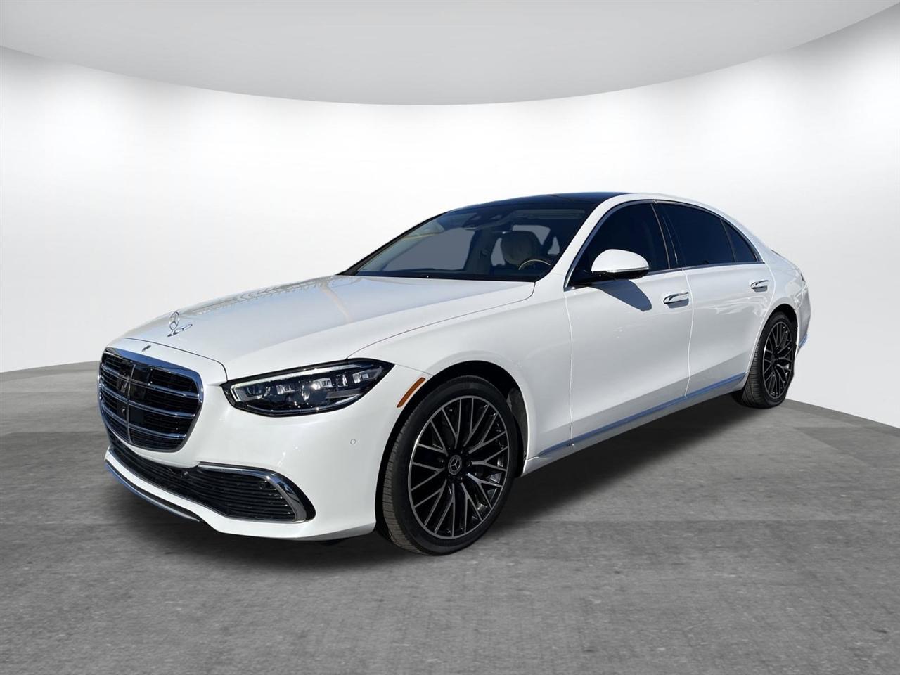 Mercedes-Benz S-Class  2024