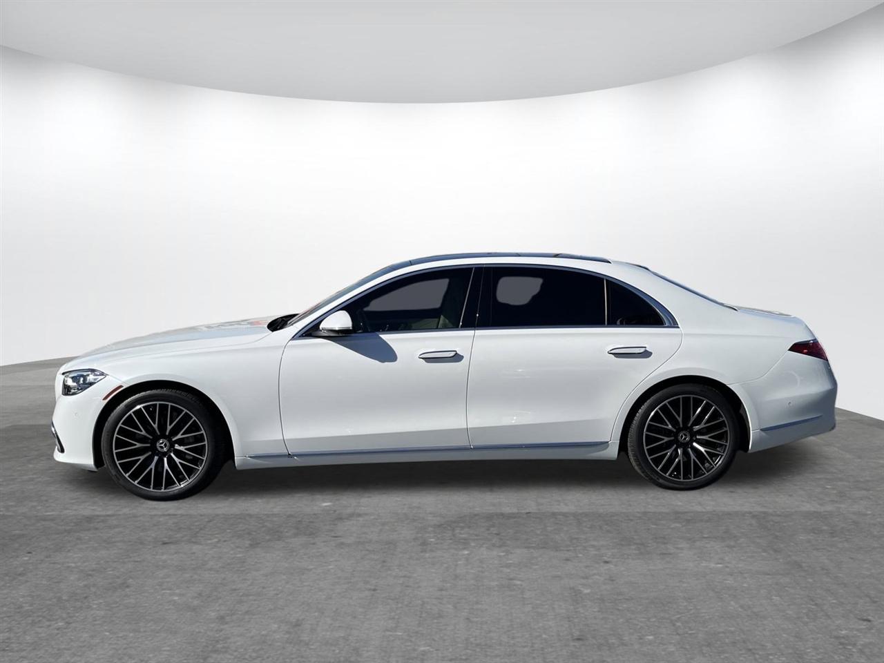 Mercedes-Benz S-Class  2024