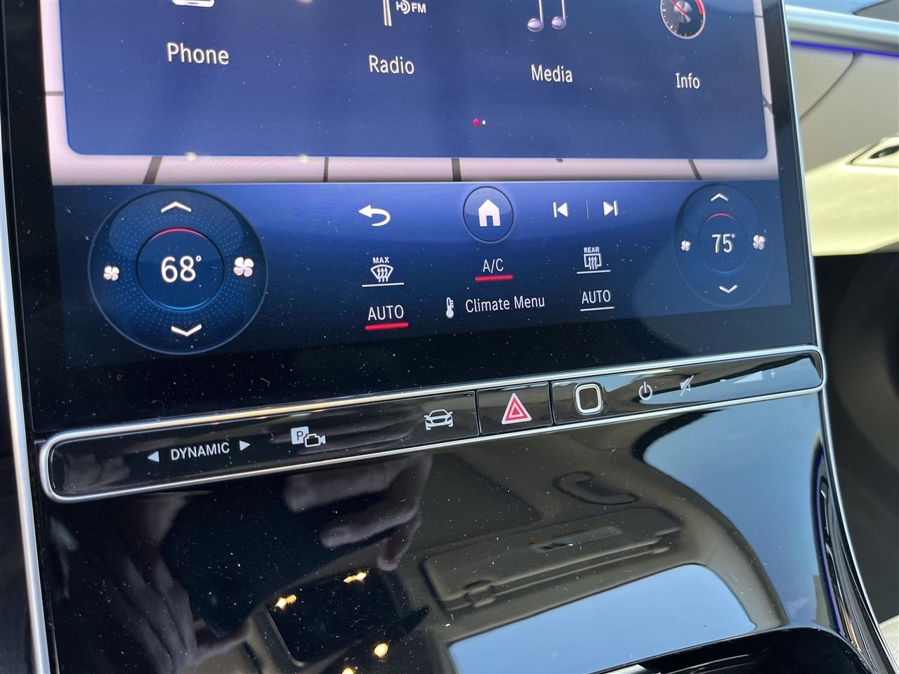 Mercedes-Benz S-Class  2024