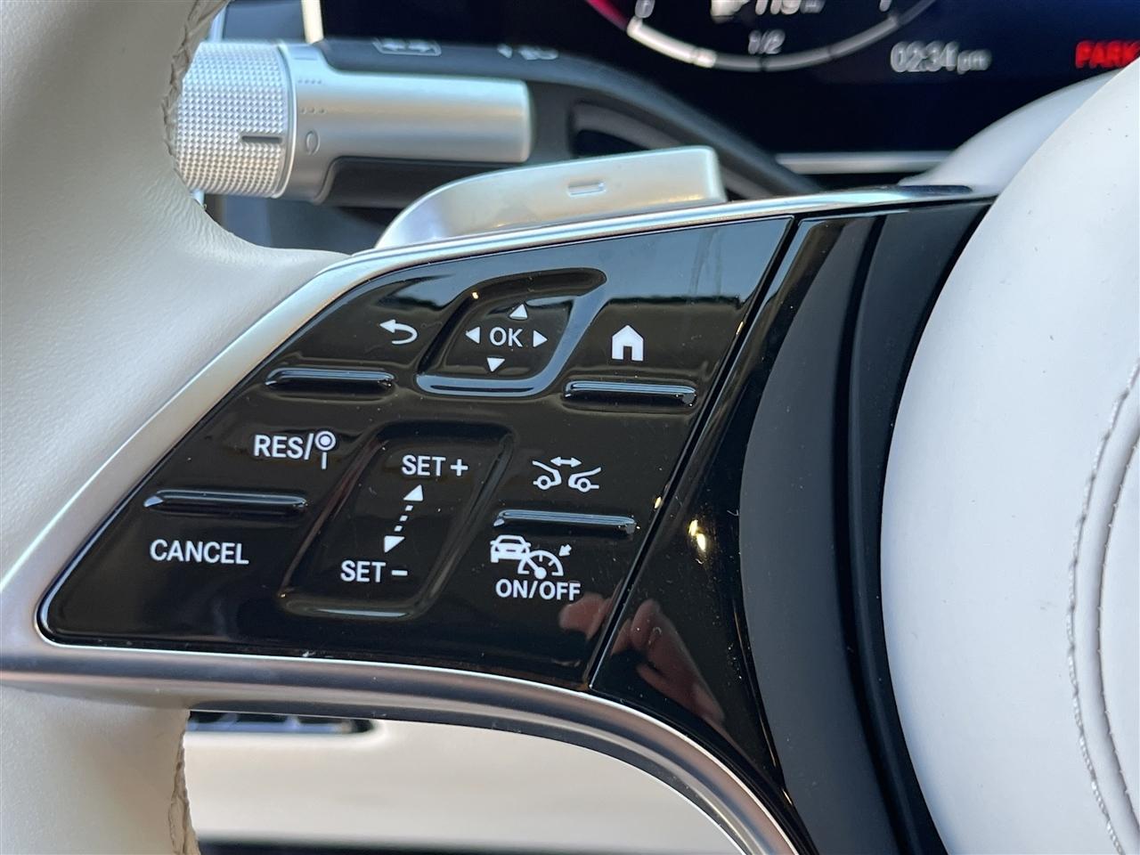 Mercedes-Benz S-Class  2024