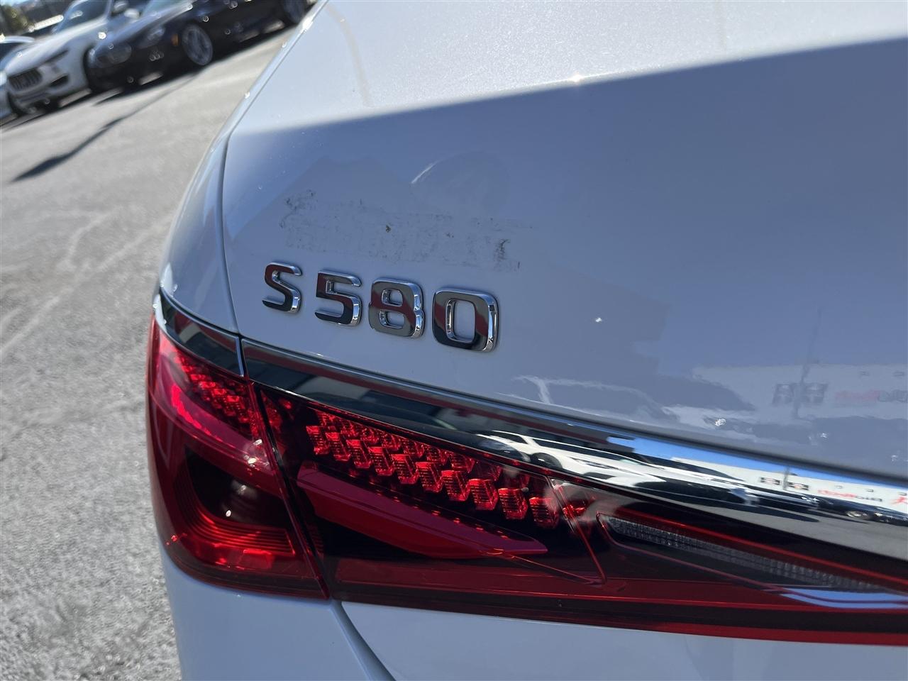 Mercedes-Benz S-Class  2024