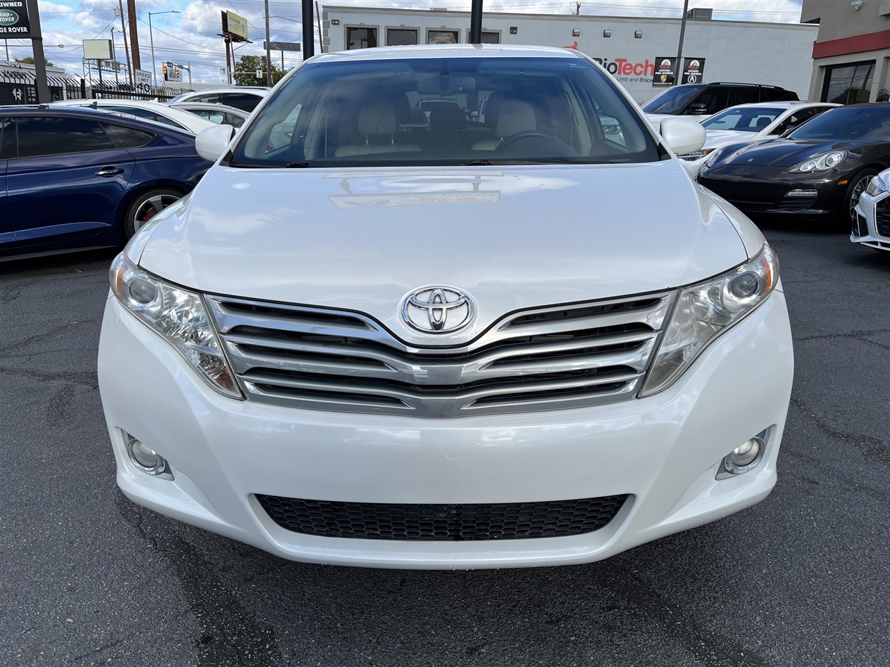 2009 Toyota Venza photo 2