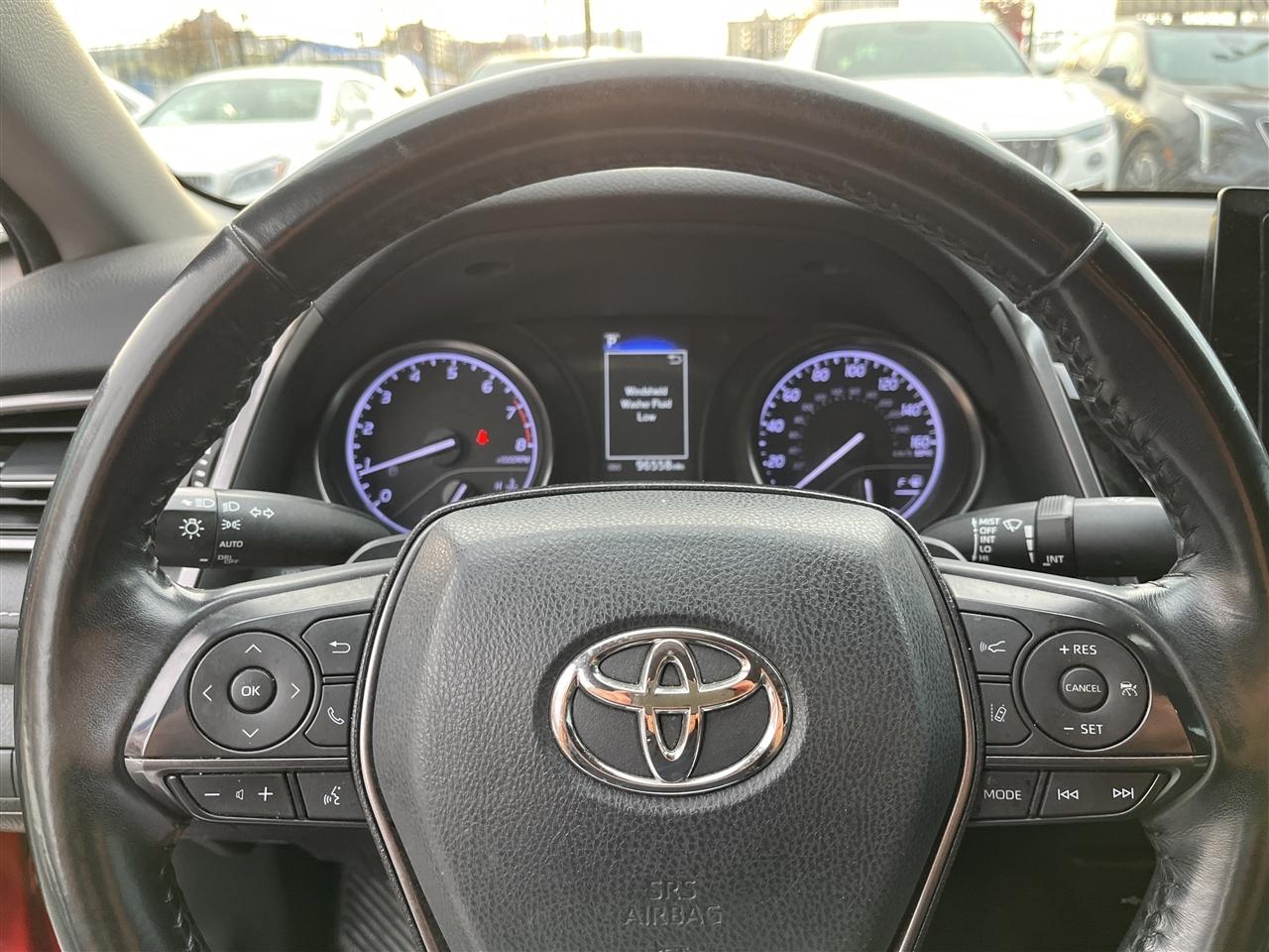 Toyota Camry  2021