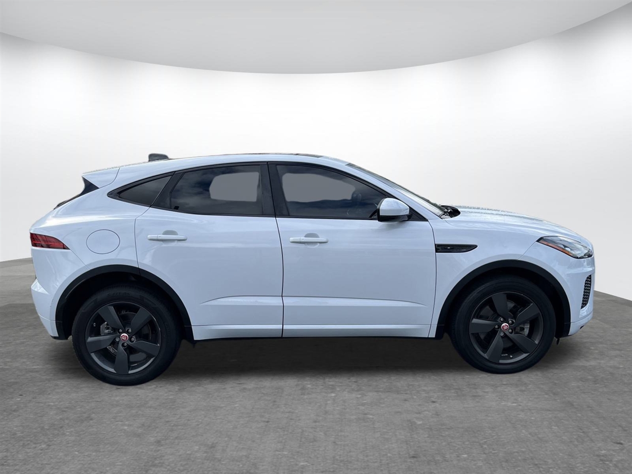 Jaguar E-Pace  2020