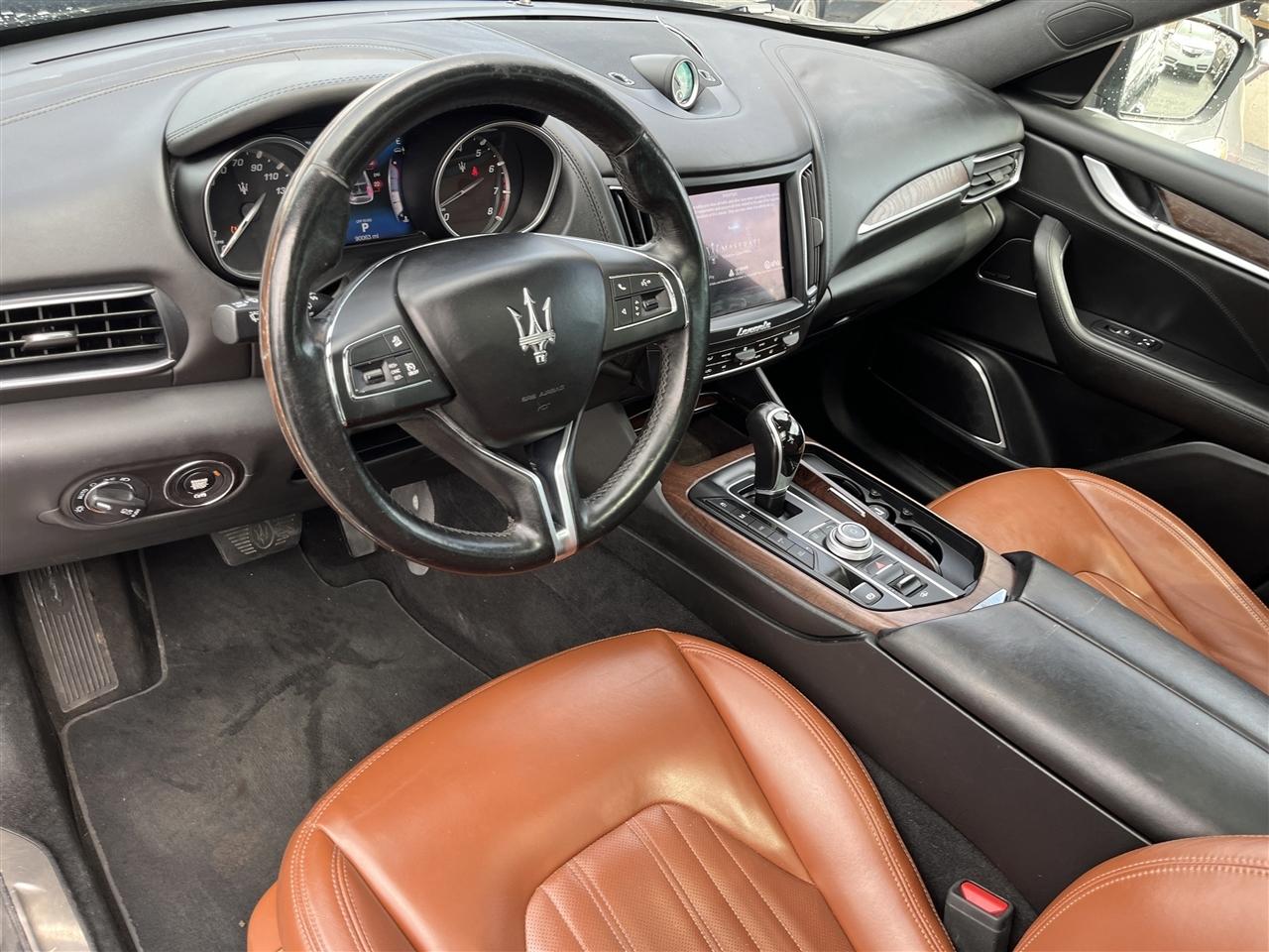 Maserati Levante  2017
