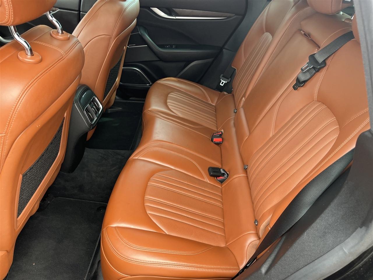 Maserati Levante  2017