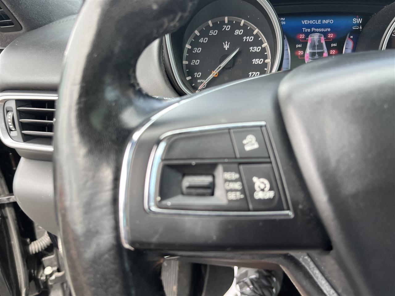 Maserati Levante  2017