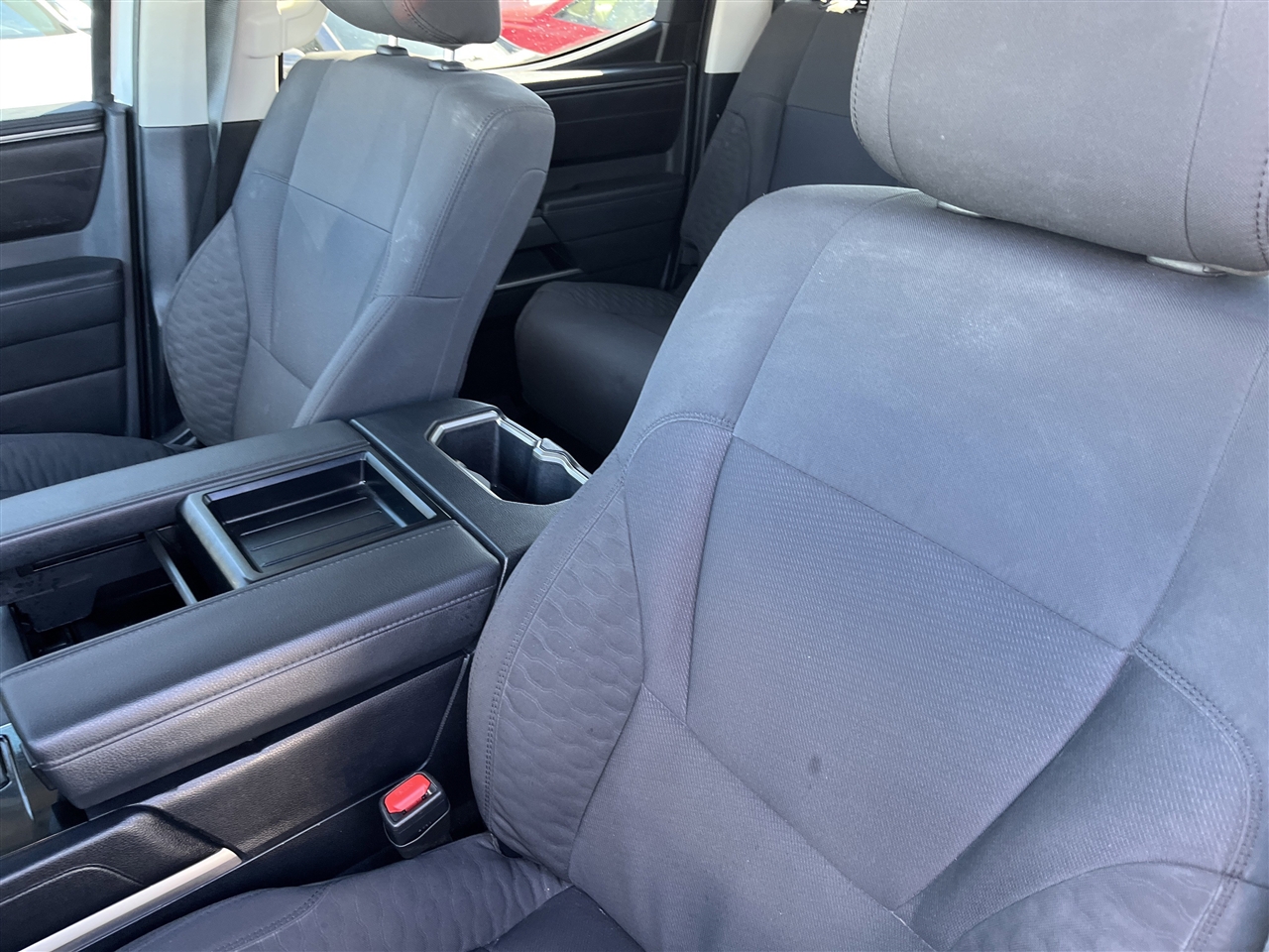 Toyota Tundra 2WD  2024