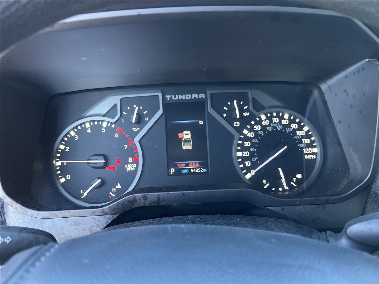 Toyota Tundra 2WD  2024