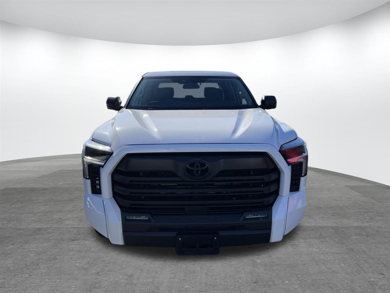 Toyota Tundra 2WD  2024