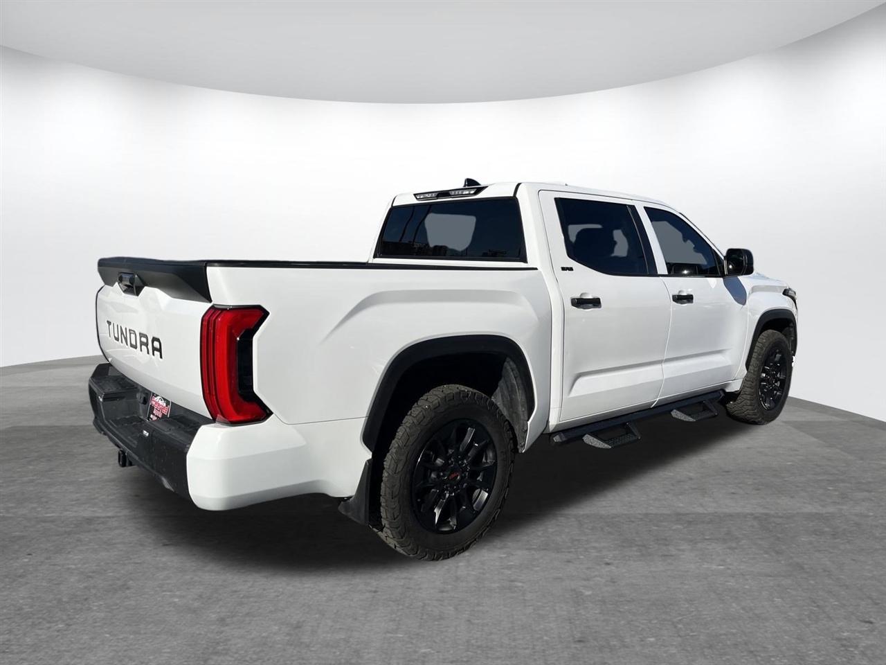 Toyota Tundra 2WD  2024