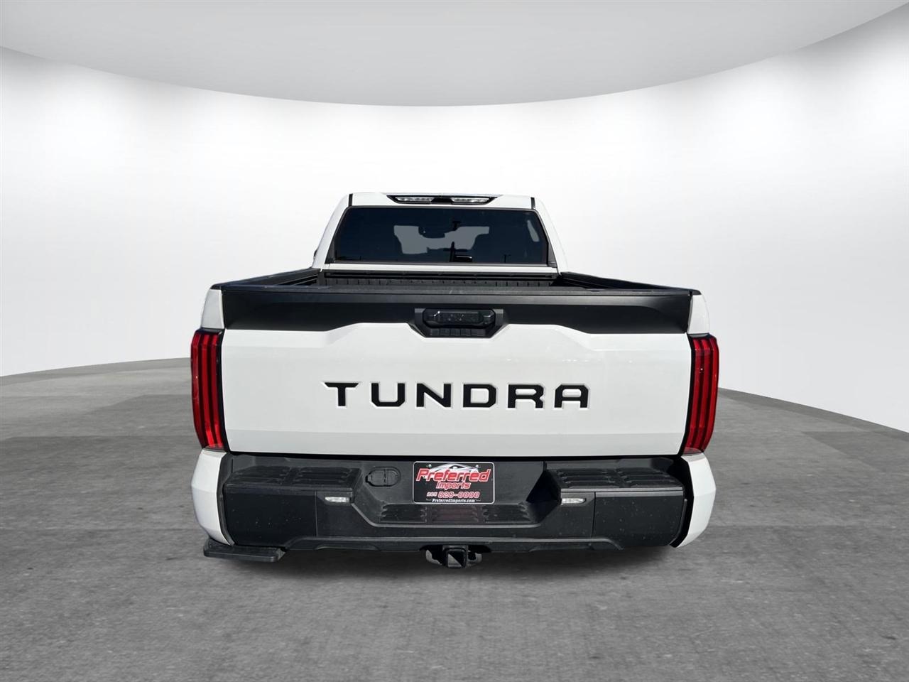 Toyota Tundra 2WD  2024
