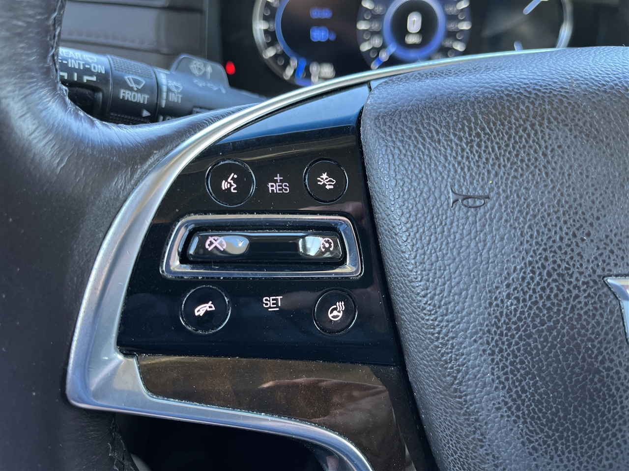 Cadillac Escalade ESV  2016