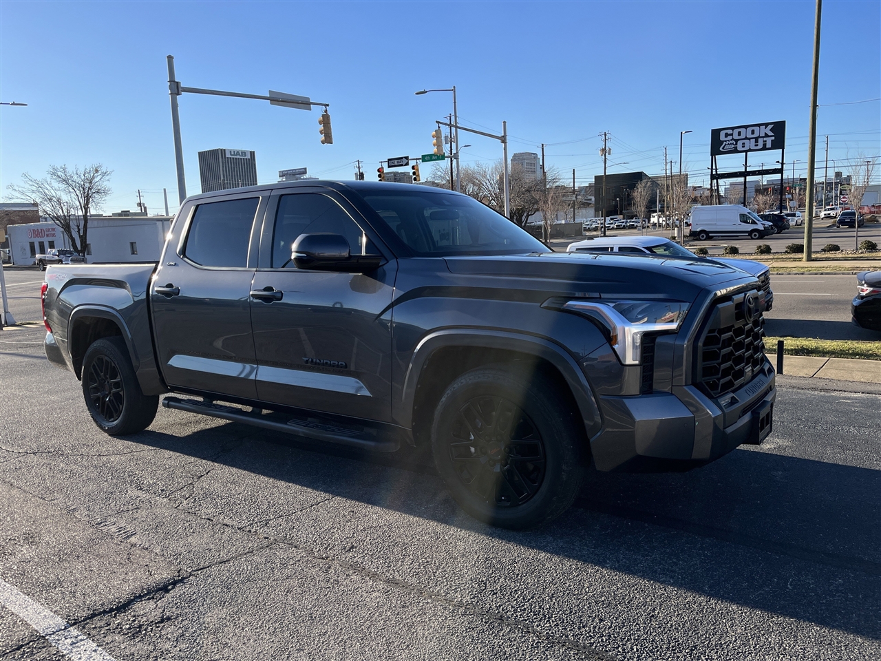 2024 Toyota Tundra 4WD SR5