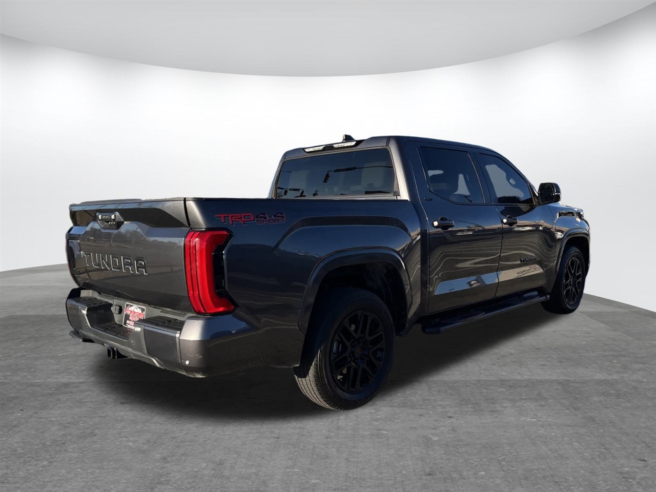 Toyota Tundra 4WD  2024